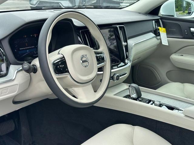 Photo of 2024 Crystal White Metallic Volvo V60 Cross Country