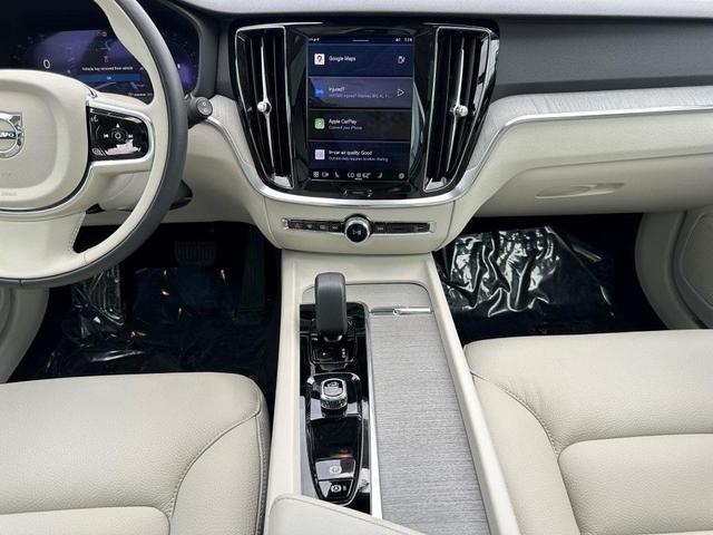 Photo of 2024 Crystal White Metallic Volvo V60 Cross Country