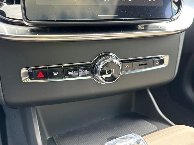 Photo of 2025 Crystal White Pearl Volvo XC90 Plug-In Hybrid