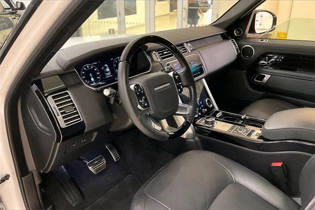 Photo of 2022 Fuji White Land Rover Range Rover