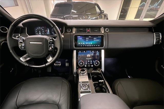 Photo of 2022 Fuji White Land Rover Range Rover