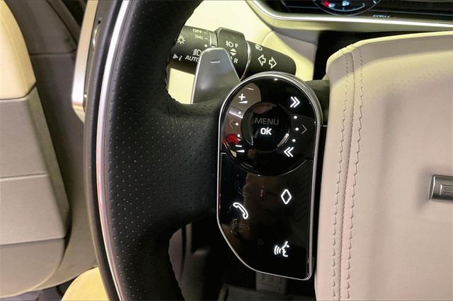 Photo of 2022 Santorini Black Metallic Land Rover Range Rover Sport