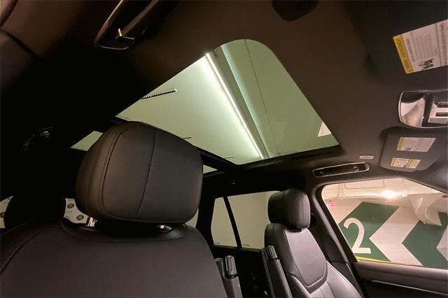 Photo of 2024 Charente Grey Premium Metallic Land Rover Range Rover