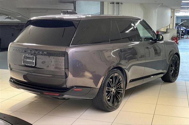 Photo of 2024 Charente Grey Premium Metallic Land Rover Range Rover