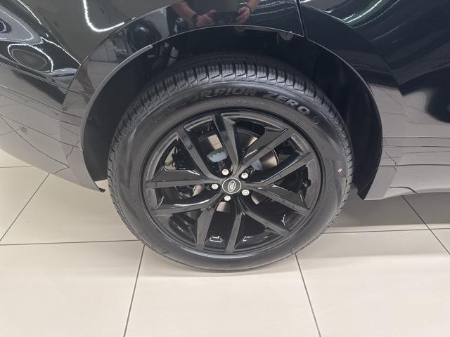 Photo of 2026 Santorini Black Metallic Land Rover Range Rover Velar
