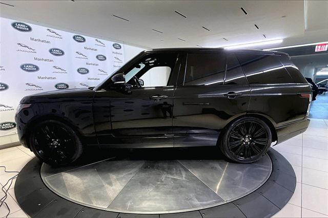 Photo of 2021 Santorini Black Metallic Land Rover Range Rover