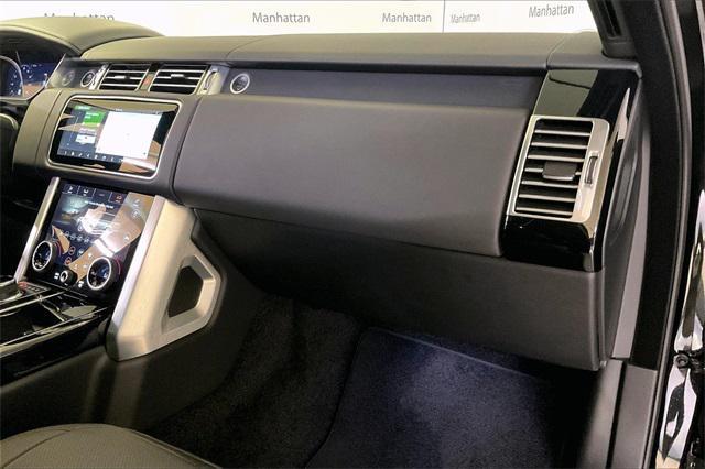 Photo of 2021 Santorini Black Metallic Land Rover Range Rover