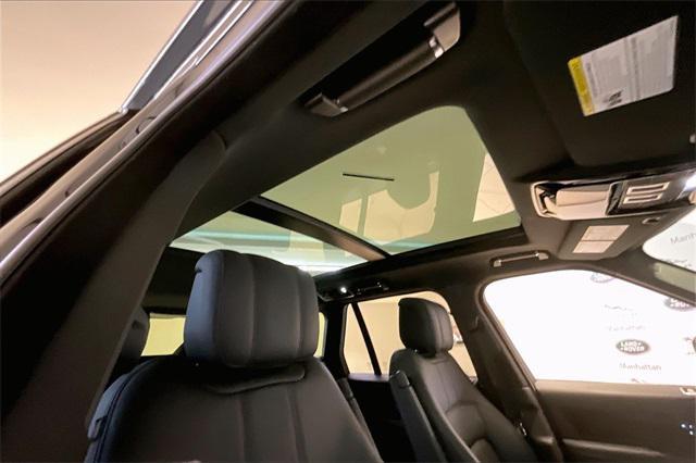 Photo of 2021 Santorini Black Metallic Land Rover Range Rover