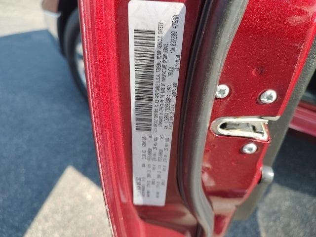 Photo of 2019 Delmonico Red Pearlcoat RAM 1500 Classic