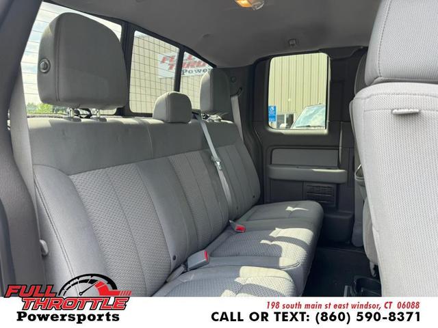 Photo of 2014 Oxford White Ford F-150