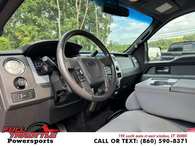 Photo of 2014 Oxford White Ford F-150