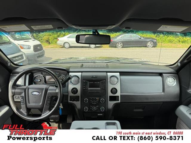 Photo of 2014 Oxford White Ford F-150