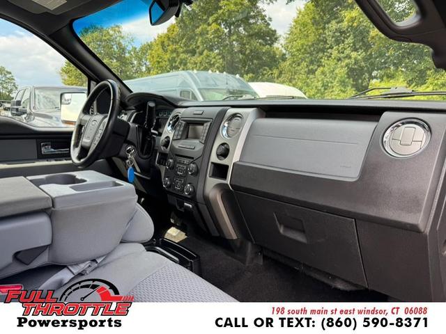 Photo of 2014 Oxford White Ford F-150