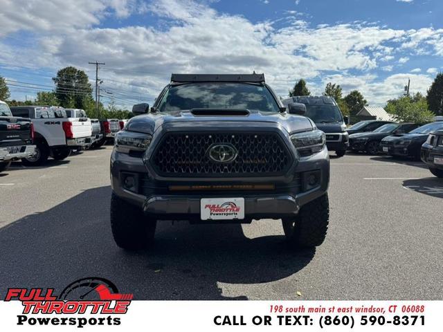 Photo of 2018 Magnetic Gray Metallic Toyota Tacoma