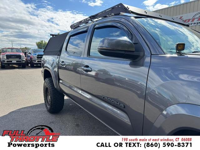 Photo of 2018 Magnetic Gray Metallic Toyota Tacoma