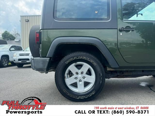 Photo of 2007 Jeep Green Metallic Clearcoat/Black Hard Top Jeep Wrangler