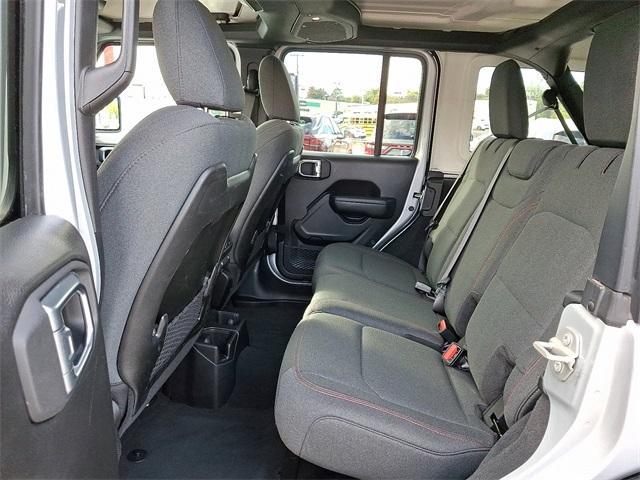 Photo of 2024 Silver Zynith Clearcoat Jeep Wrangler