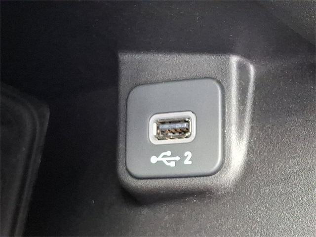 Photo of 2024 Silver Zynith Clearcoat Jeep Wrangler
