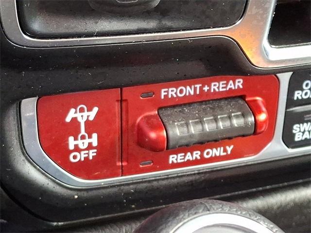 Photo of 2024 Silver Zynith Clearcoat Jeep Wrangler
