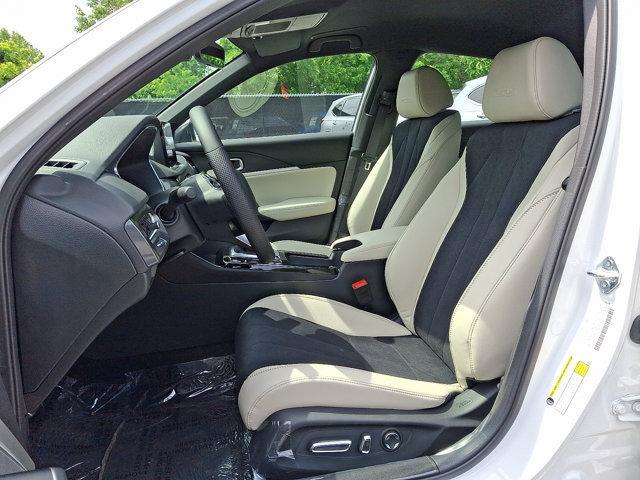 Photo of 2025 Platinum White Pearl Acura Integra