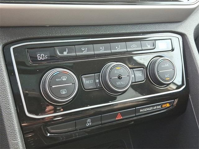 Photo of 2022 Pyrite Silver Metallic Volkswagen Atlas