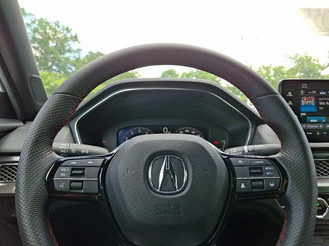 Photo of 2025 Platinum White Pearl Acura Integra