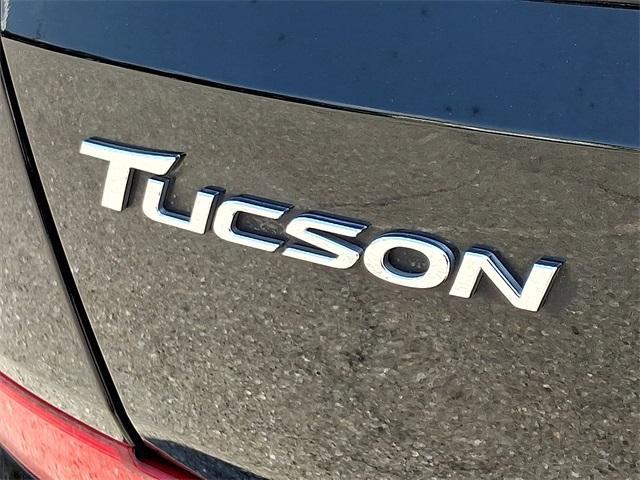 Photo of 2018 Black Noir Pearl Hyundai TUCSON
