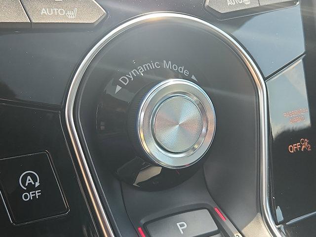 Photo of 2025 Platinum White Pearl Acura RDX