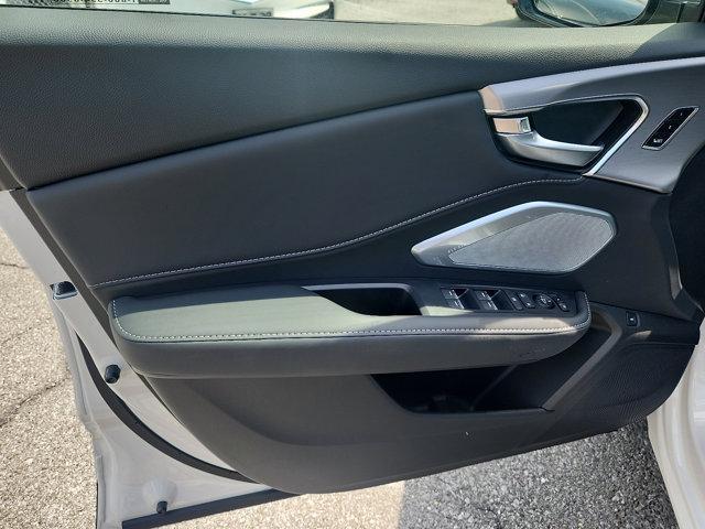 Photo of 2025 Platinum White Pearl Acura RDX