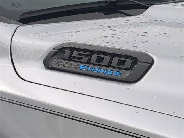 Photo of 2024 Billet Silver Metallic Clearcoat RAM 1500
