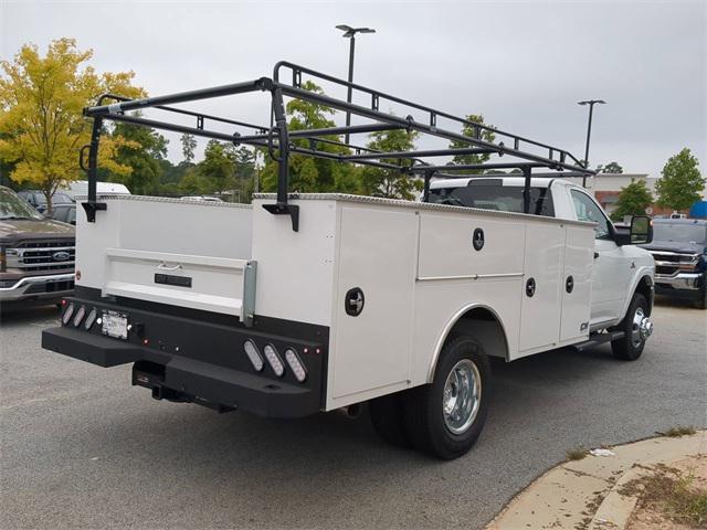 Photo of 2024 Bright White Clearcoat RAM 3500