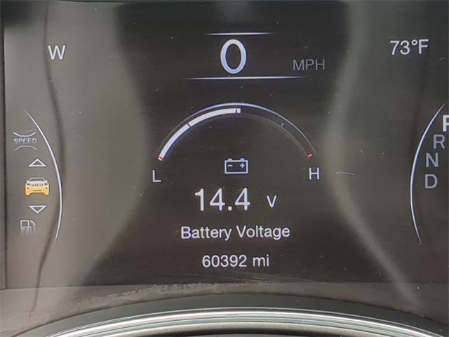 Photo of 2020 Bright White Clearcoat Jeep Grand Cherokee