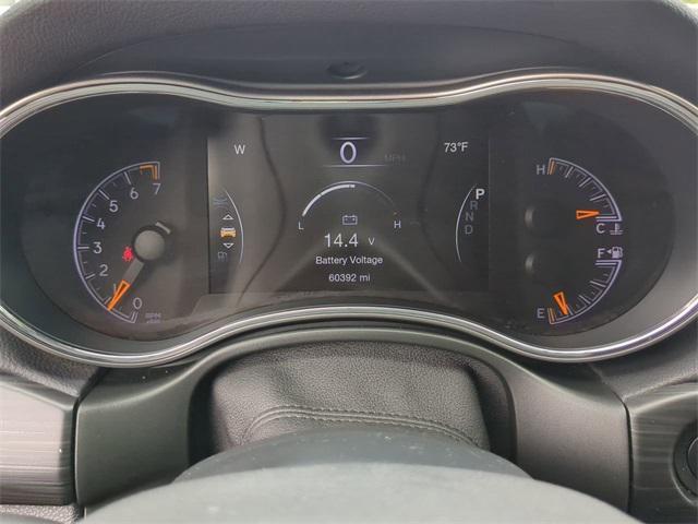 Photo of 2020 Bright White Clearcoat Jeep Grand Cherokee