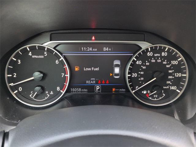 Photo of 2024 Pearl White Tricoat Nissan Altima