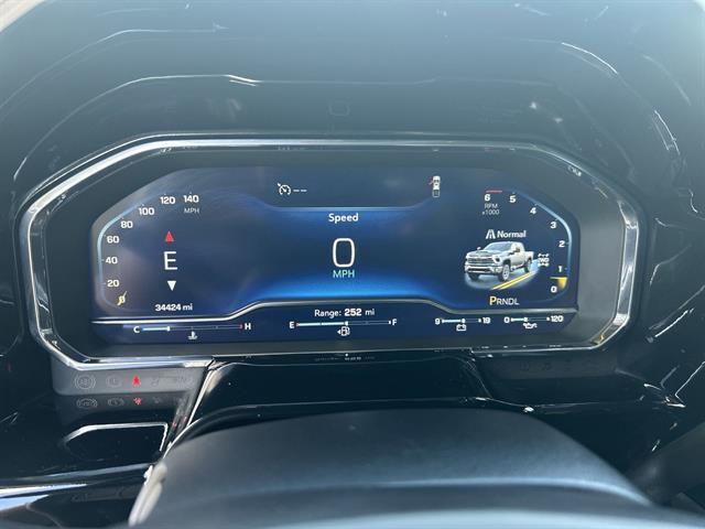 Photo of 2024 Summit White Chevrolet Silverado 2500