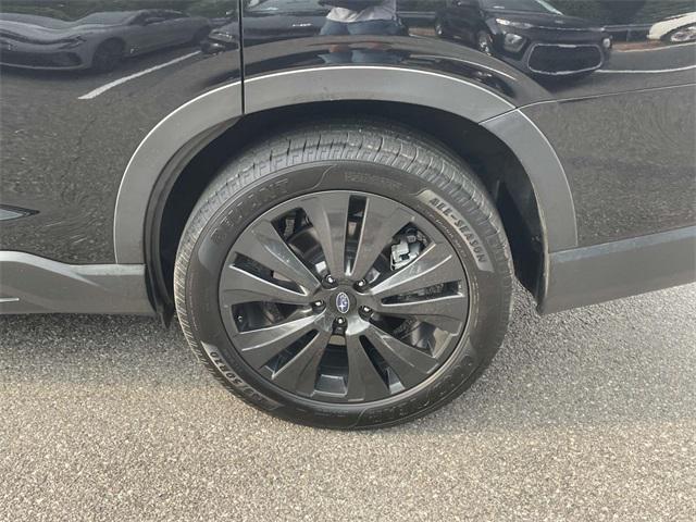 Photo of 2022 Crystal Black Silica Subaru Ascent