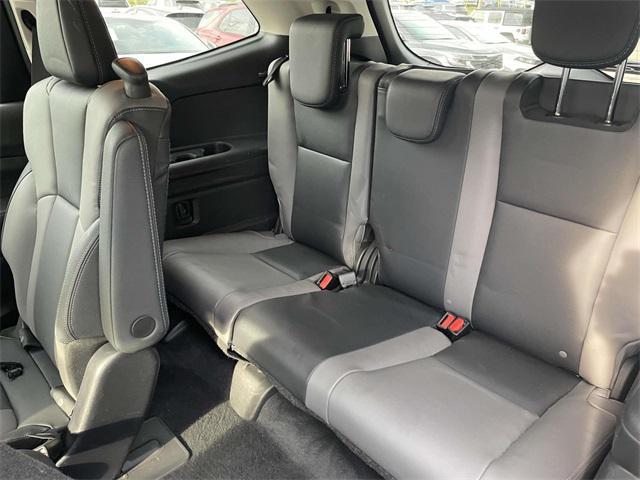 Photo of 2022 Crystal Black Silica Subaru Ascent