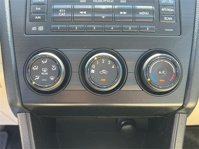 Photo of 2013 Crystal Black Silica Subaru Impreza