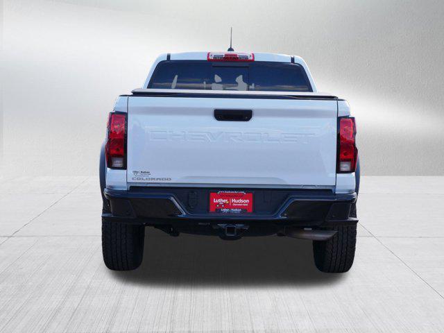 Photo of 2023 Summit White Chevrolet Colorado