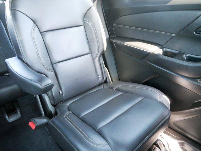Photo of 2022 Cherry Red Tintcoat Chevrolet Traverse