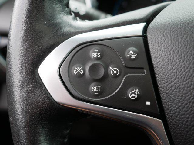 Photo of 2022 Summit White Chevrolet Traverse