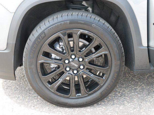 Photo of 2023 Sterling Metallic GMC Acadia