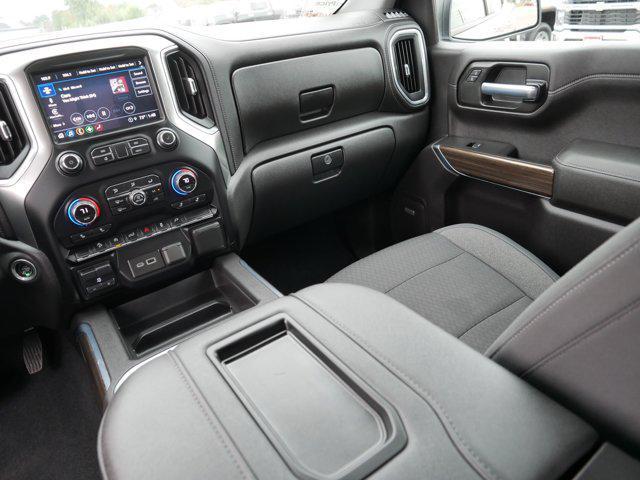 Photo of 2021 Silver Ice Metallic Chevrolet Silverado 1500