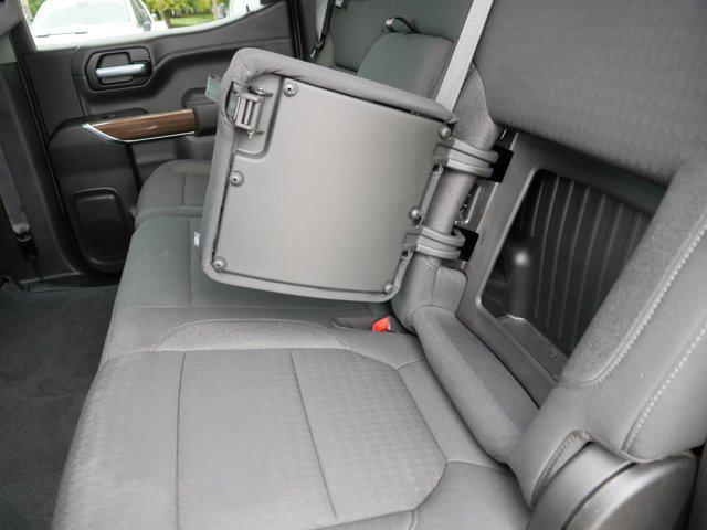 Photo of 2021 Silver Ice Metallic Chevrolet Silverado 1500