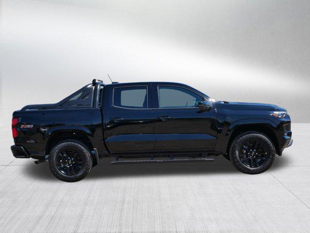 Photo of 2025 Black Chevrolet Colorado