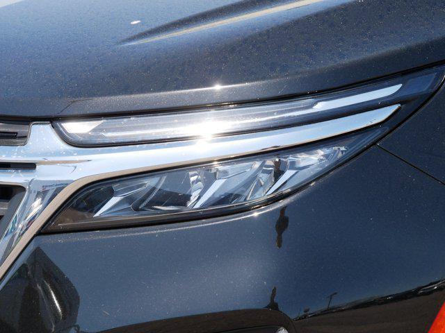 Photo of 2023 Mosaic Black Metallic Chevrolet Equinox
