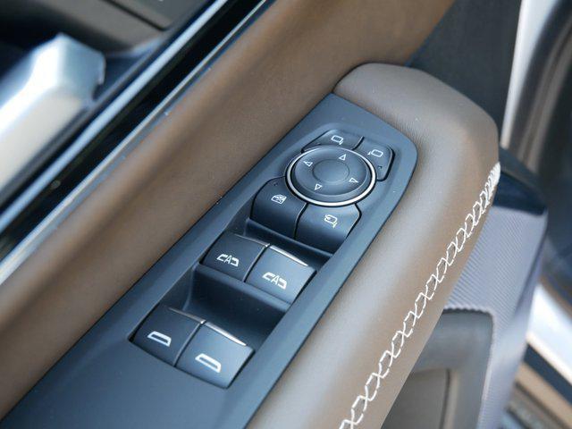 Photo of 2025 White Frost Tricoat GMC Yukon