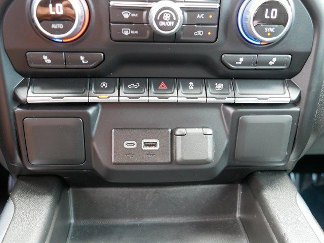 Photo of 2022 Black Chevrolet Silverado 1500