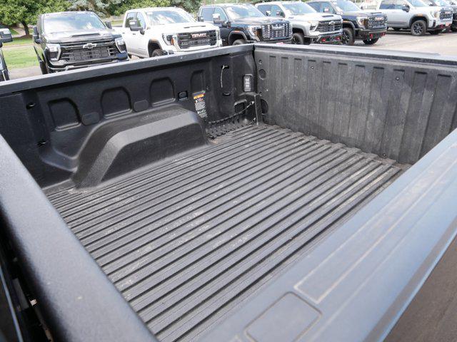 Photo of 2022 Black Chevrolet Silverado 1500
