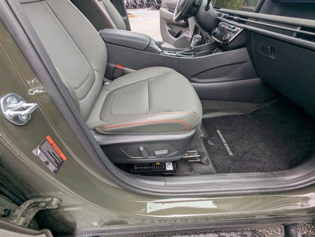 Photo of 2025 Rockwood Green Hyundai SANTA CRUZ